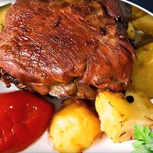 Friptură de Porc la Cuptor cu Cartofi