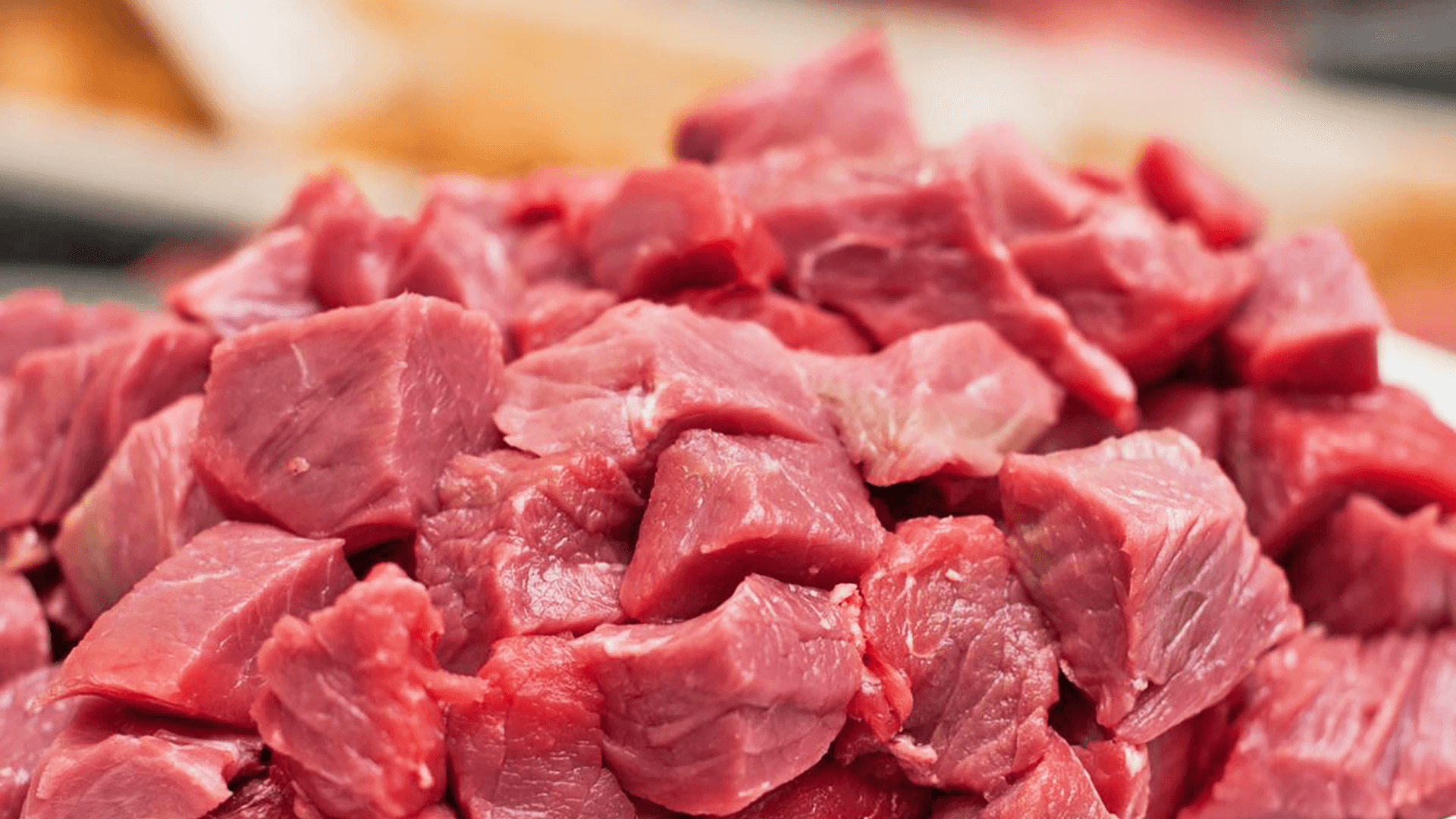 Carne de Vită pentru Gulaș de Vită Ardelenesc