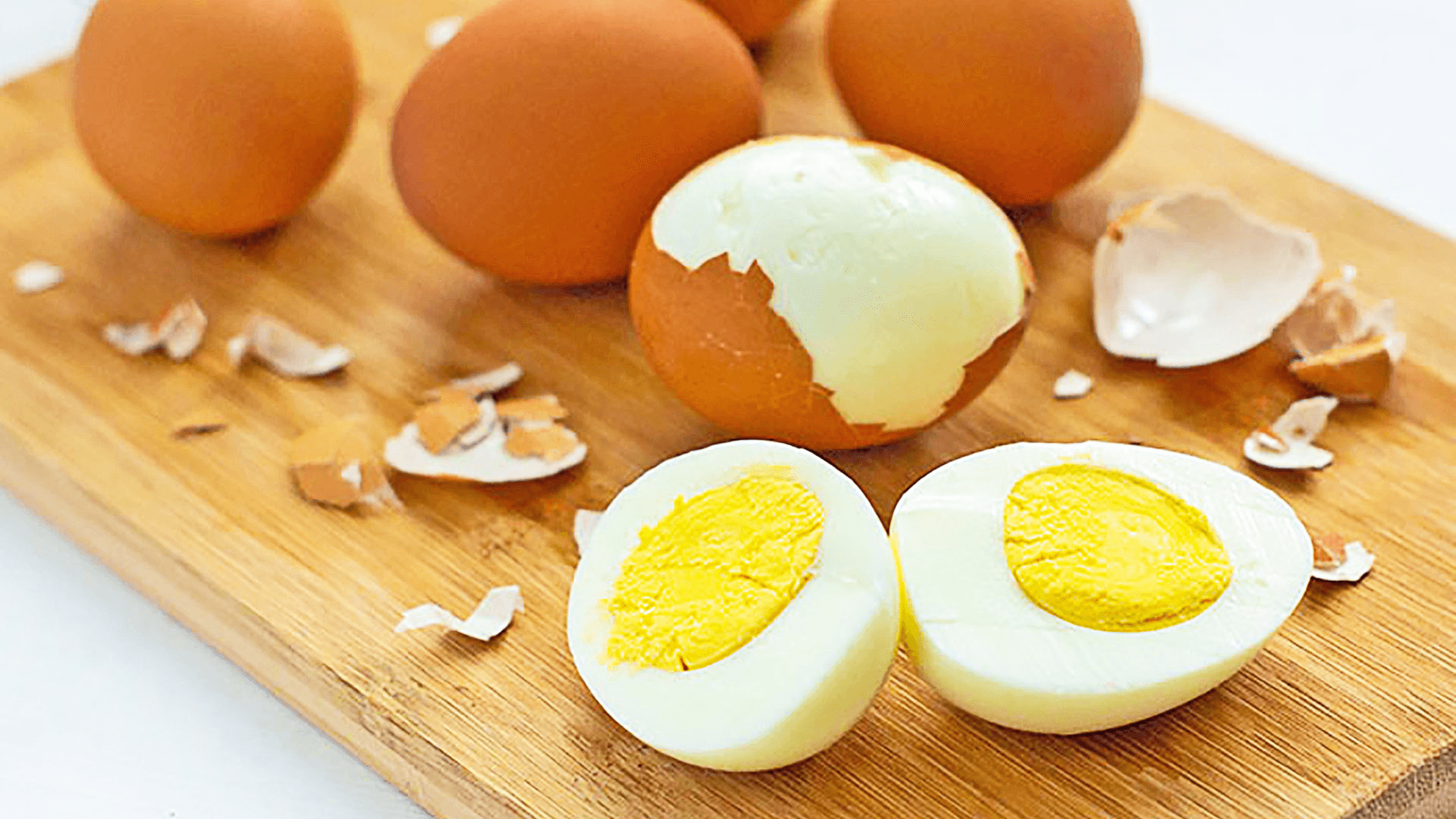 Ouă Fierte pentru Ouă Umplute