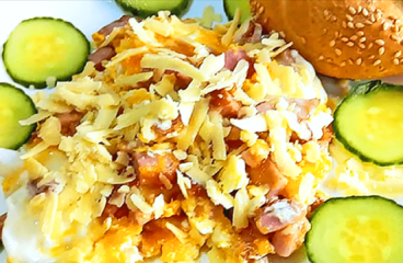 Omletă Țărănească cu Șuncă și Cașcaval (Rețetă de Omletă cu Șuncă în 8 Pași) 1 Omletă Țărănească cu Șuncă și Cașcaval (Rețetă de Omletă cu Șuncă în 8 Pași)<span class="rmp-archive-results-widget "><i class=" rmp-icon rmp-icon--ratings rmp-icon--star rmp-icon--full-highlight"></i><i class=" rmp-icon rmp-icon--ratings rmp-icon--star rmp-icon--full-highlight"></i><i class=" rmp-icon rmp-icon--ratings rmp-icon--star rmp-icon--full-highlight"></i><i class=" rmp-icon rmp-icon--ratings rmp-icon--star rmp-icon--full-highlight"></i><i class=" rmp-icon rmp-icon--ratings rmp-icon--star "></i> <span>4.2 (22)</span></span>